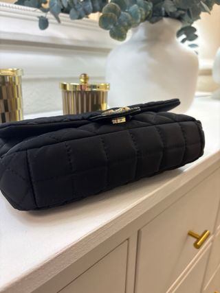 Bolso Purificación Garcia acolchado negro