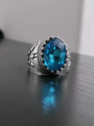 Anello color Argento con Pietra Blu