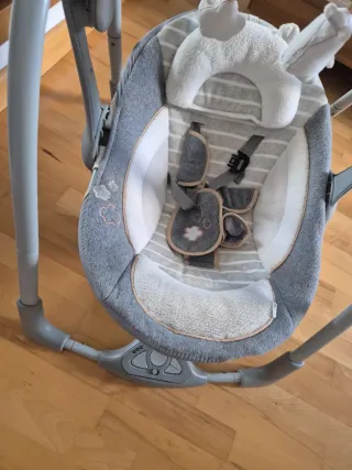 Vendo varias cosas de bebe a muy buen precio.