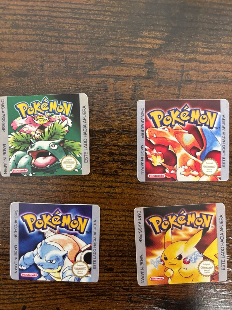 Etiquetas Pokémon Rojo, Azul, Amarillo (Reemplazo)
