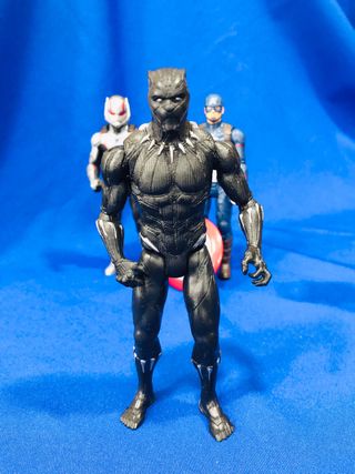 Lote 4 figuras superhéroes Marvel