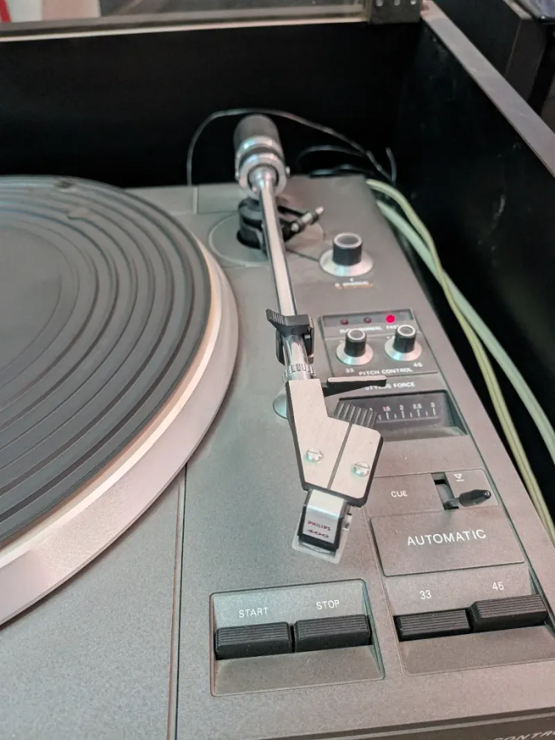 Giradischi Philips AF-777 Control Directo Automático afbeelding 4