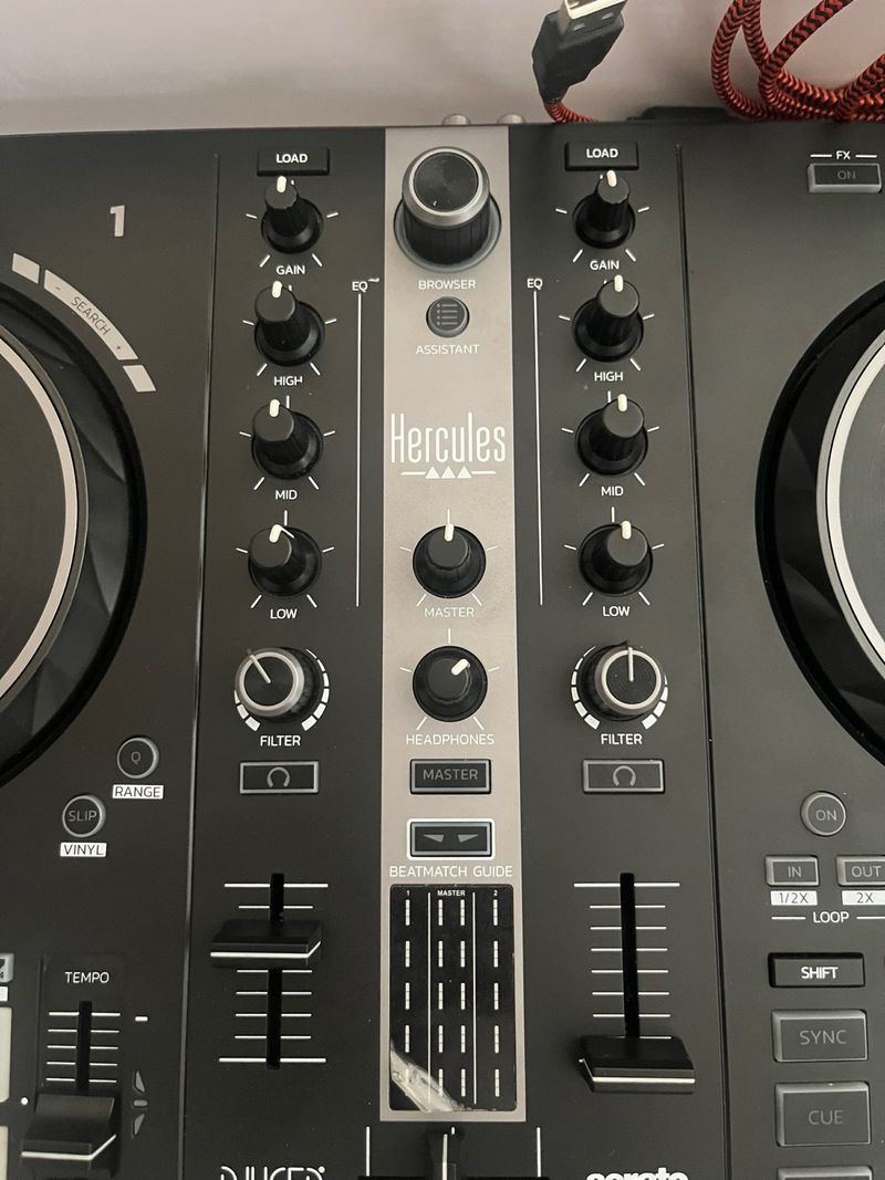 Mesa de Mezclas HERCULES INPULSE 300 MK2 afbeelding 3