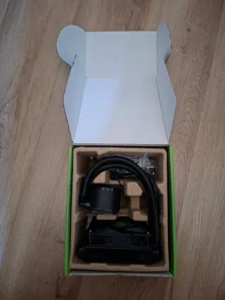 Placa Base ASRock B450 Pro4 R2.0 AM4 y disipador