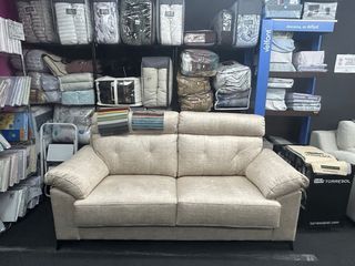 Sofá Maya beige tela