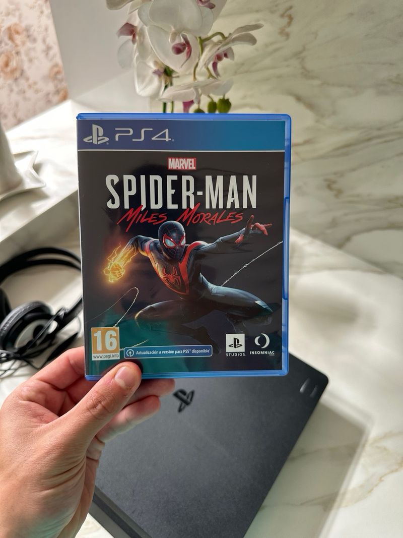 PS4 Spider-Man Miles Morales + Cascos afbeelding 3