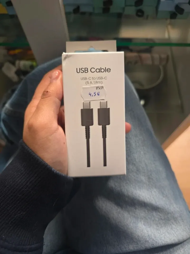 Cable USB-C a USB-C Carga Rápida 5A de 1.8m