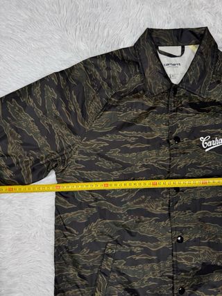 Chubasquero Carhartt militar Talla S