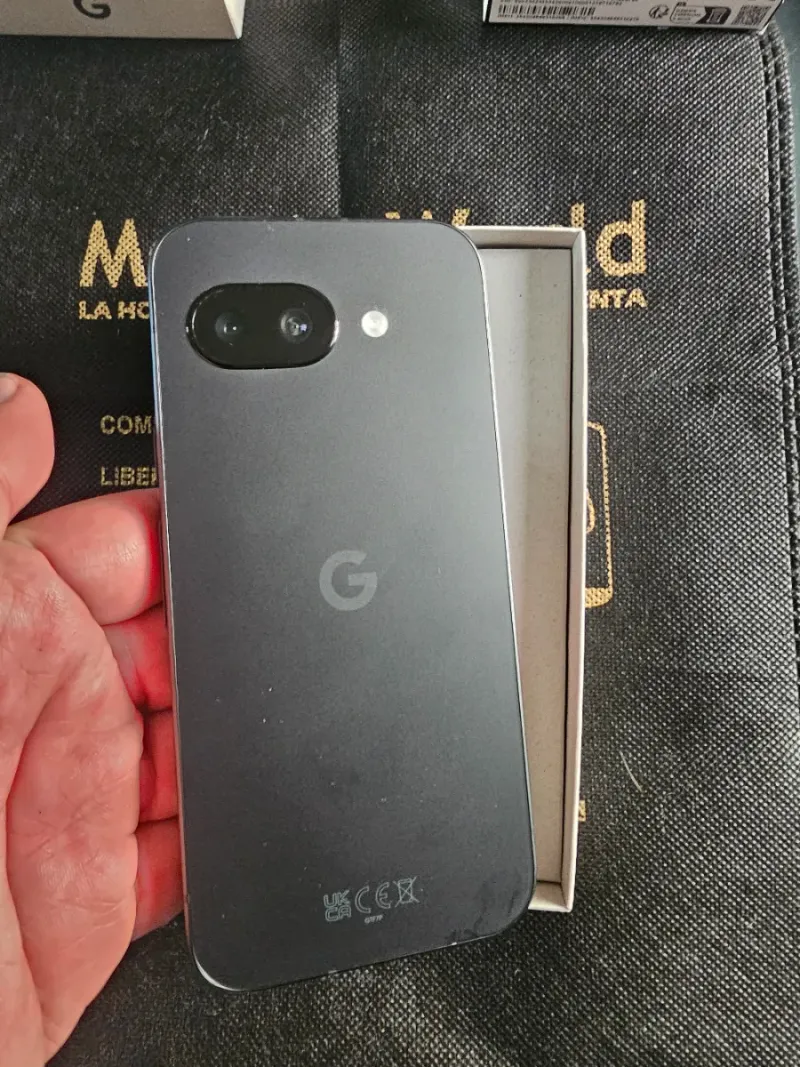 Google Pixel 7a 128GB Negro afbeelding 4