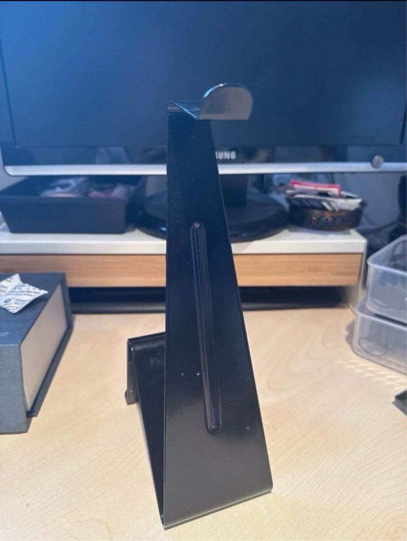 Soporte Negro Auriculares/Tablet Ikea afbeelding 2