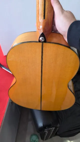 Guitarra Manuela Ciprés Clásica