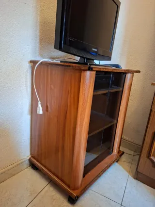 Mesa TV de madera