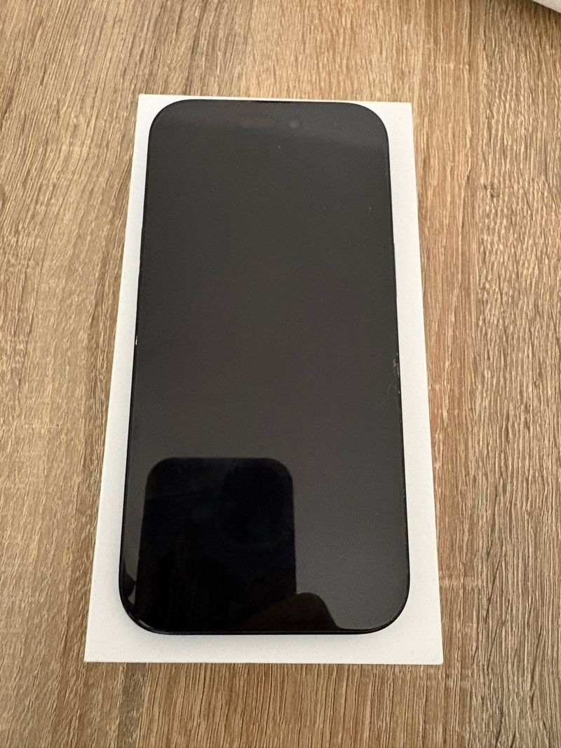 iPhone 15 Negro