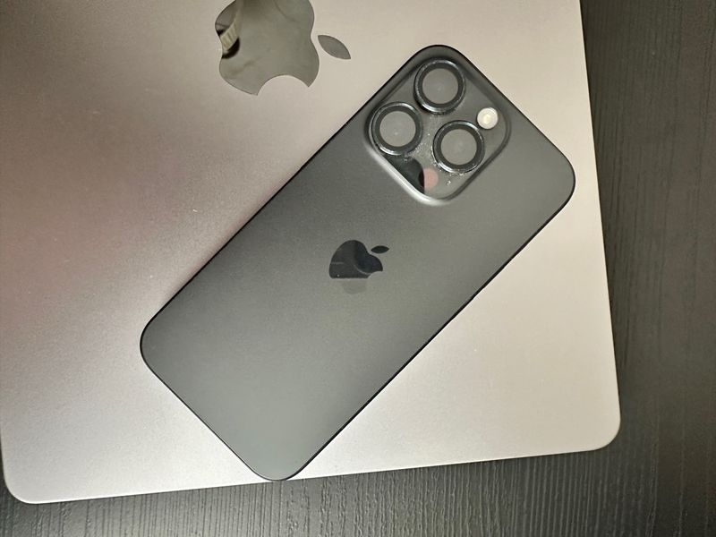 iPhone 15 Pro 256GB Black Titanium