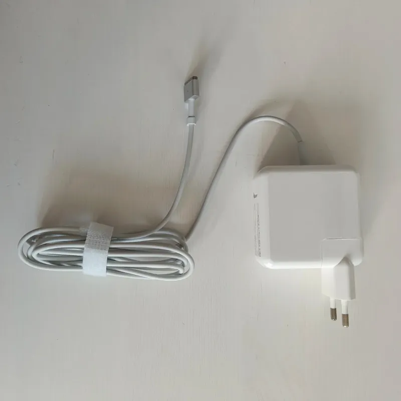 MacBook Air 13 i5 Plata con caja  Diciembre 2016 afbeelding 3