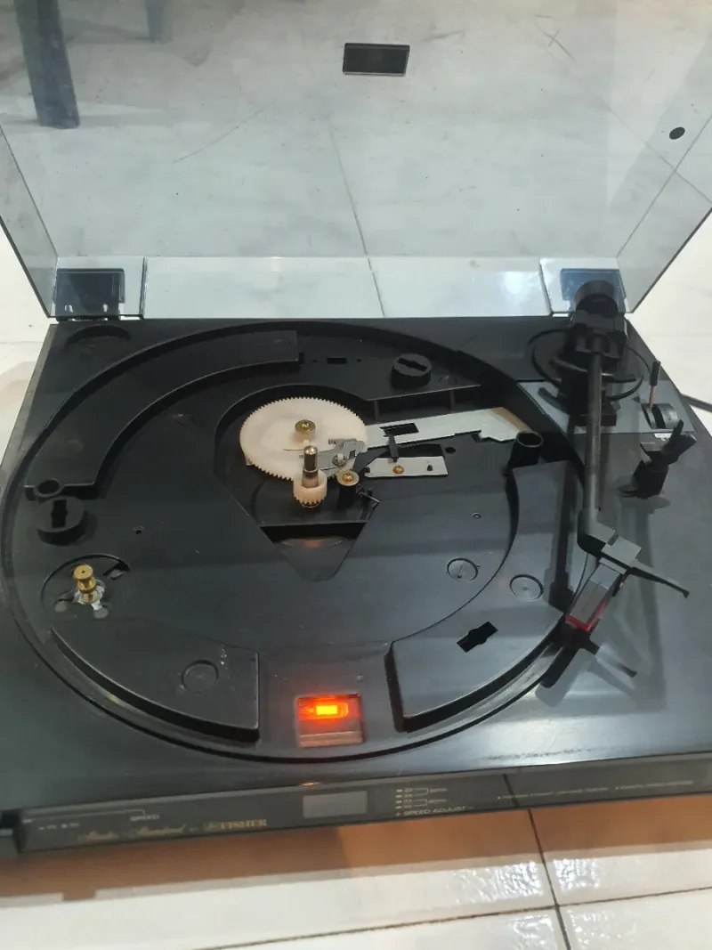 Tocadiscos Fisher Studio-Standard MT-225 afbeelding 2