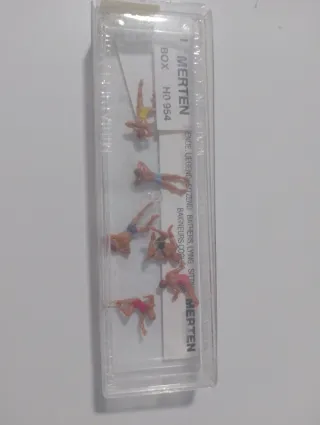 Figuras Merten H0 954 Bañistas tumbados