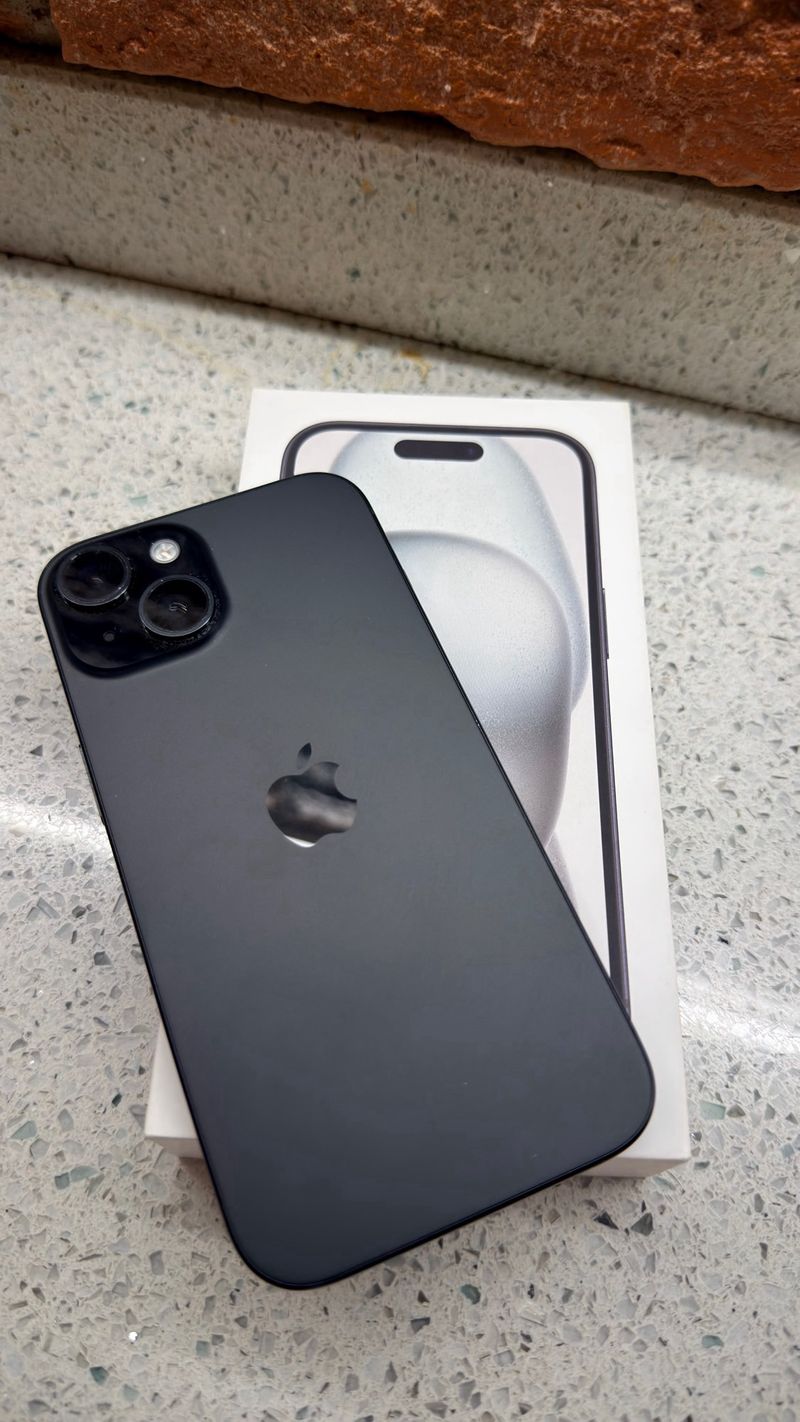 iPhone 15 256Gb Negro afbeelding 2