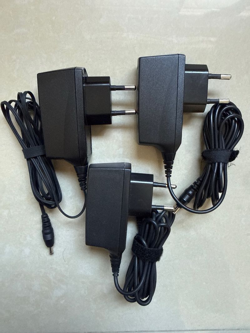 Cargador Nokia ACP-12E afbeelding 2