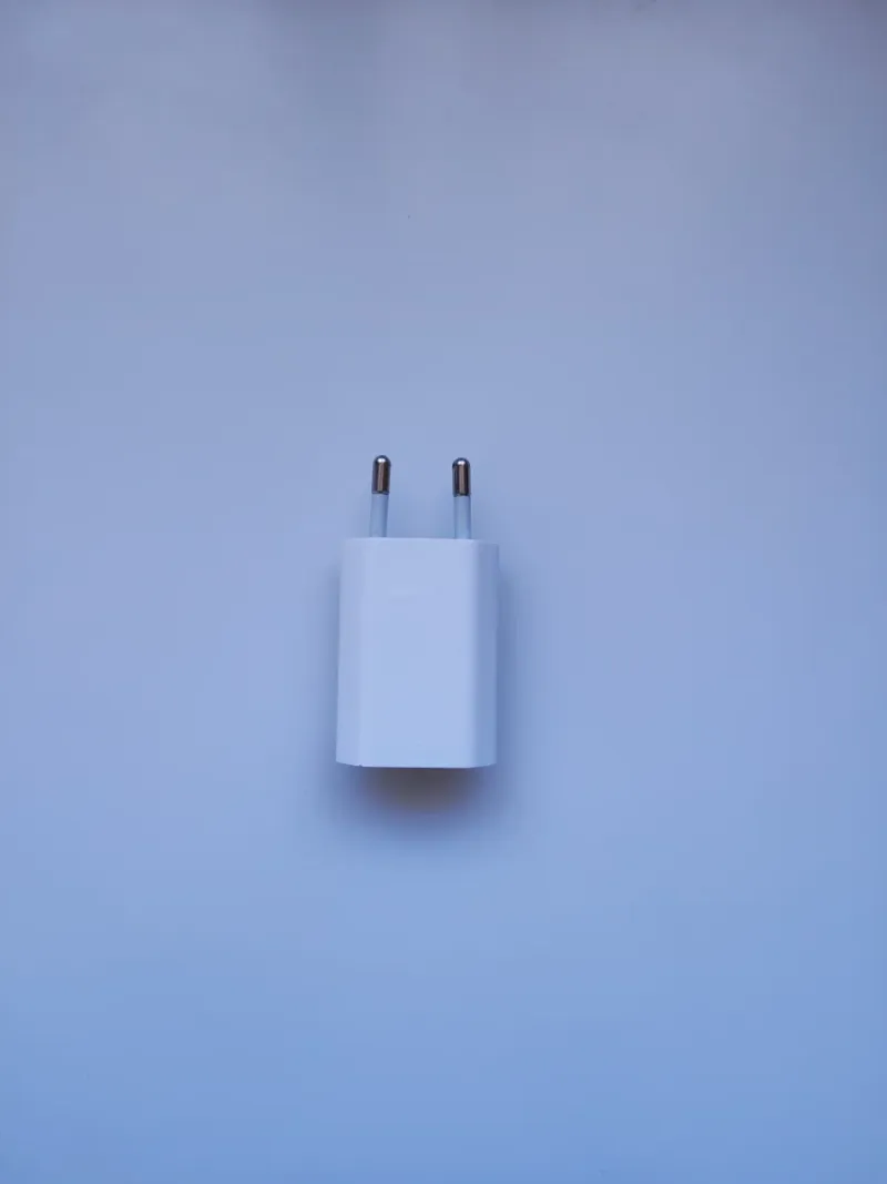 Cargador Apple iPhone Blanco