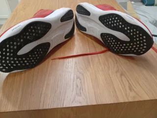 Asics Gel-Nimbus 25 Rojo/Blanco