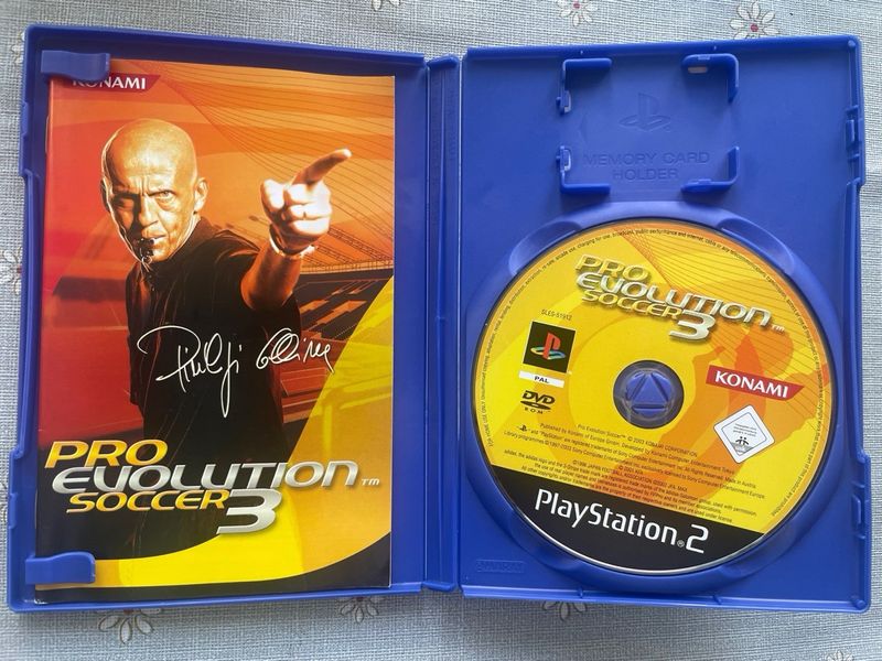 Pro Evolution Soccer 3 PS2 Konami afbeelding 2