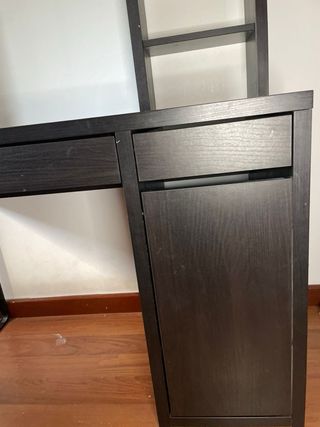Escritorio IKEA MICKE Wengué