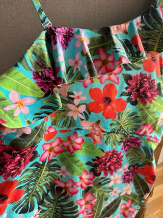 Bañador premamá estampado tropical