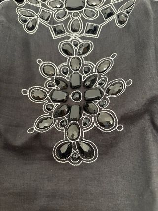 Conjunto Top y Falda Negro con Pedrería