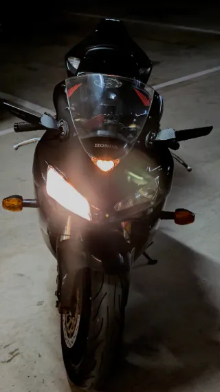Vendo Honda CBR 1000RR Fireblade