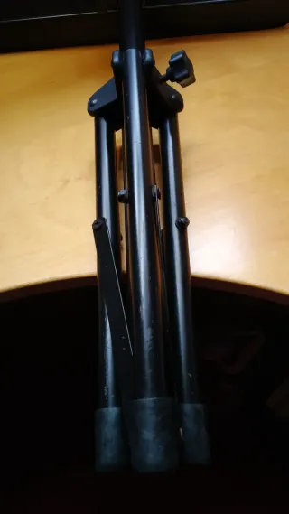 ATRIL METÁLICO PARA ORQUESTA