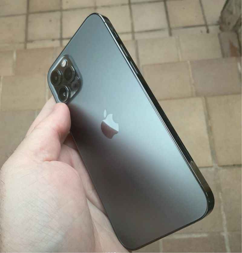 iPhone 12 Pro Gris afbeelding 8