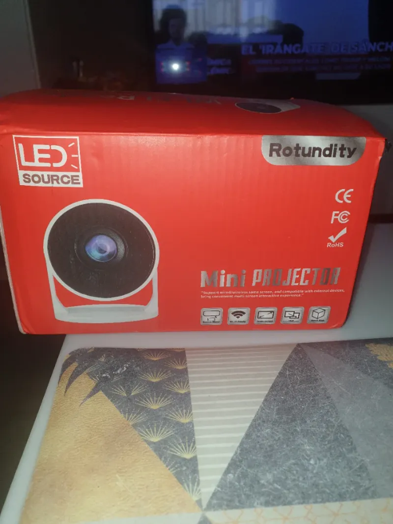 Mini Proyector Rotundity LED Source
