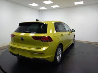 Volkswagen Golf VIII 1.5 eTSI Life OPF DSG