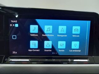 Volkswagen Golf VIII 1.5 eTSI Life OPF DSG