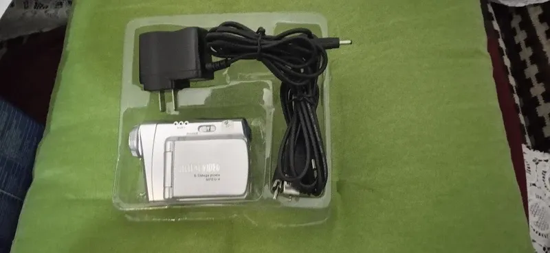 Videocámara digital con video MPEG4 y MP3 afbeelding 4