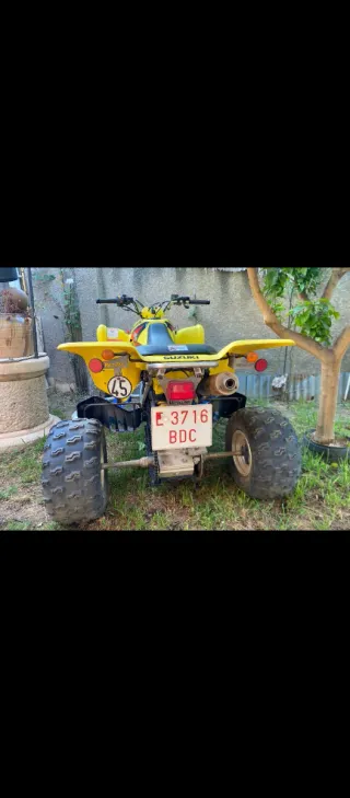 Suzuki LTZ 400 Amarillo