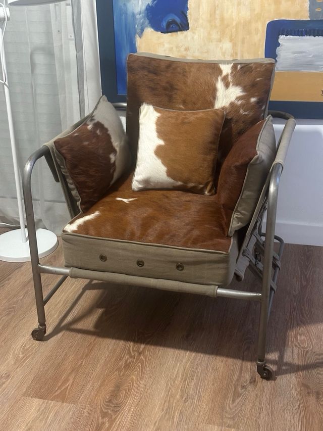 Sillón contemporáneo artesanal  (Leer descripción)