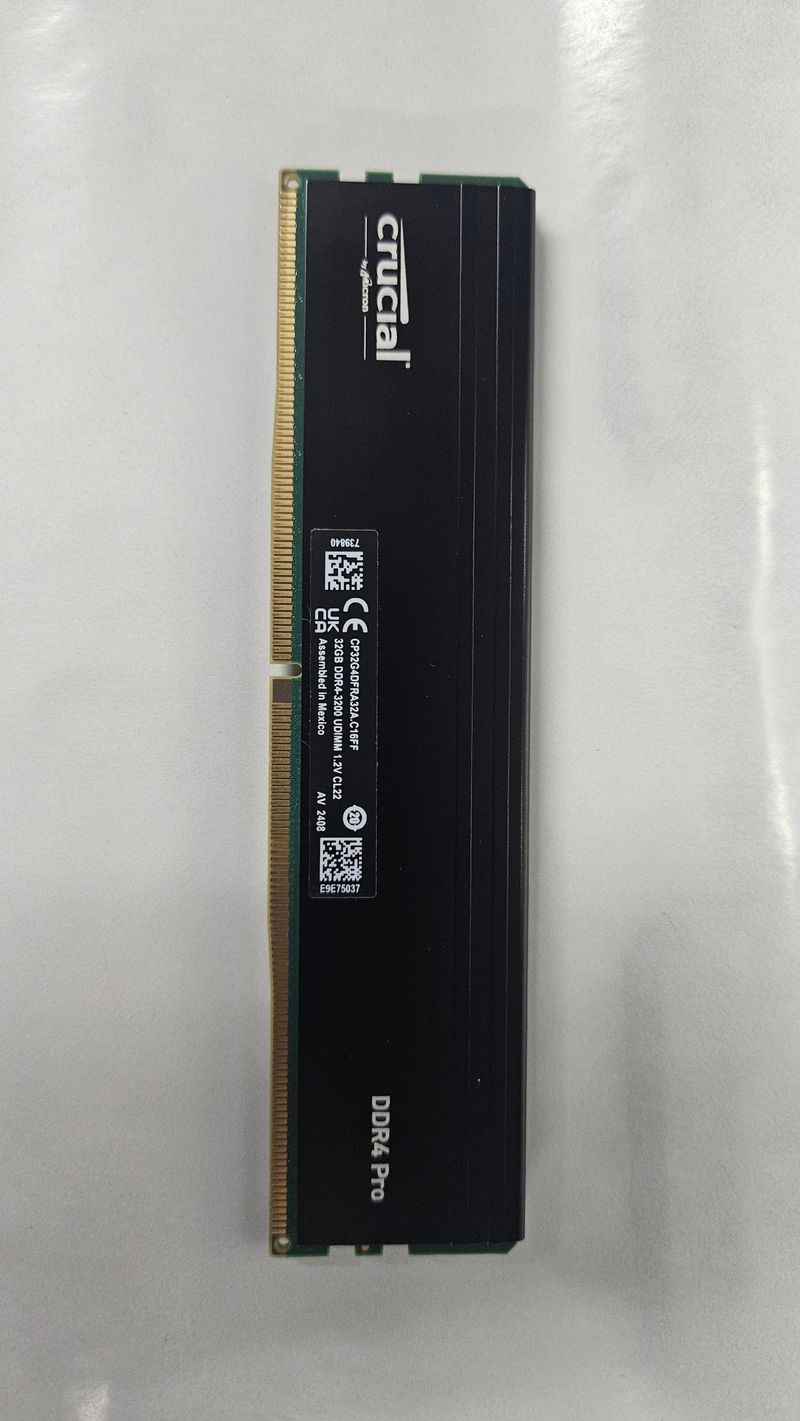 Crucial PRO DDR4 32GB 3200MHz