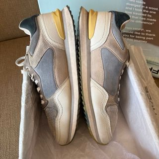 Zapatillas Hoff Beige y Gris