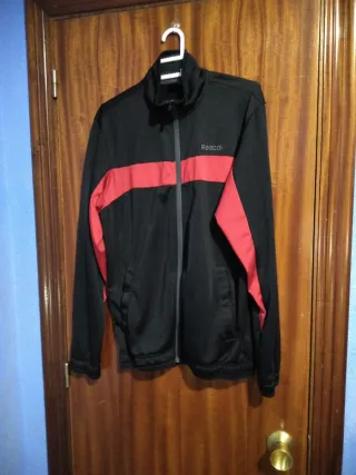 Chaqueta deportiva Reebok Talla S