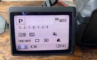 Canon EOS 600D cámara reflex digital Ob. 18-135mm