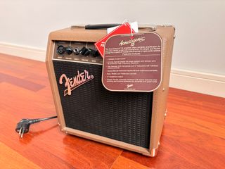 Amplificador Fender Acoustasonic 15