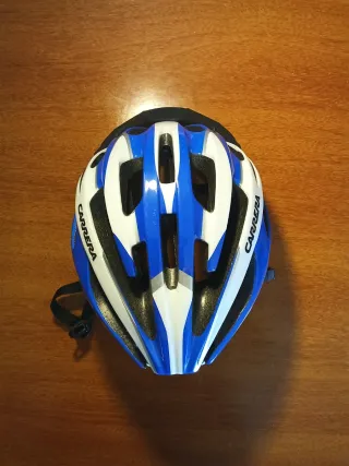 Casco marca Carrera Azul y Blanco