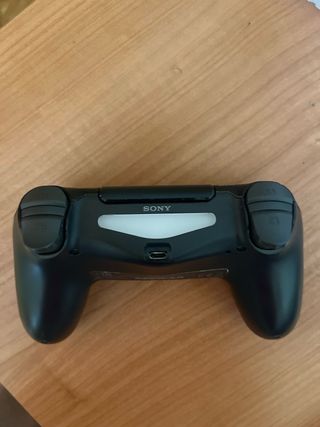 Mando PS4 SE LIMPIA INTERIOR Y EXTERIOR PREENVIO