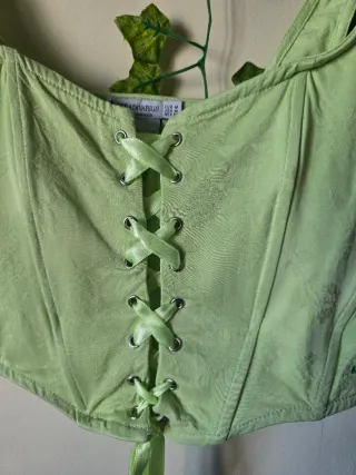 Corsé Stradivarius x Bridgerton Verde