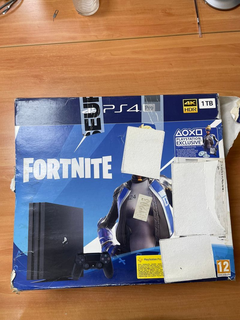 Sony Play Station 4 -115940- afbeelding 6
