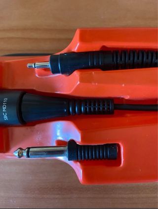 Microfono Philips con cavo e jack telefono e pc