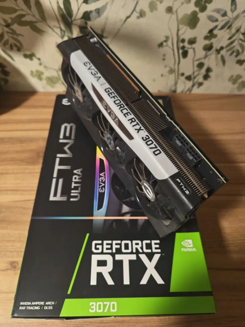 Tarjeta Gráfica EVGA RTX 3070 afbeelding 2