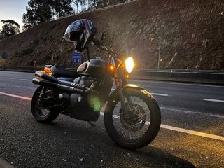 Triumph Street Scrambler 900 Escucho oferta/cambio